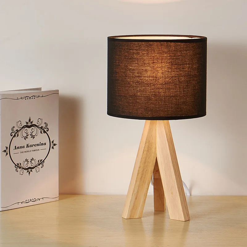 Lampe de chevet en Tissu et Pied en Bois