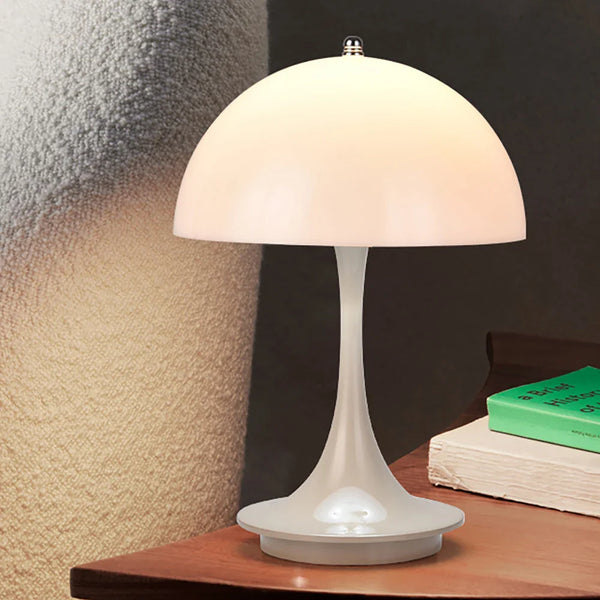 Lampe de table en forme de champignon